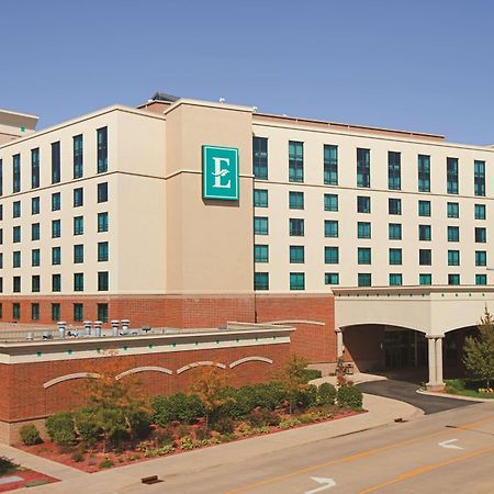 Embassy Suites East Peoria Hotel And Riverfront Conference Center מראה חיצוני תמונה