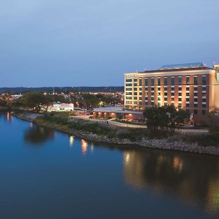 Embassy Suites East Peoria Hotel And Riverfront Conference Center מראה חיצוני תמונה