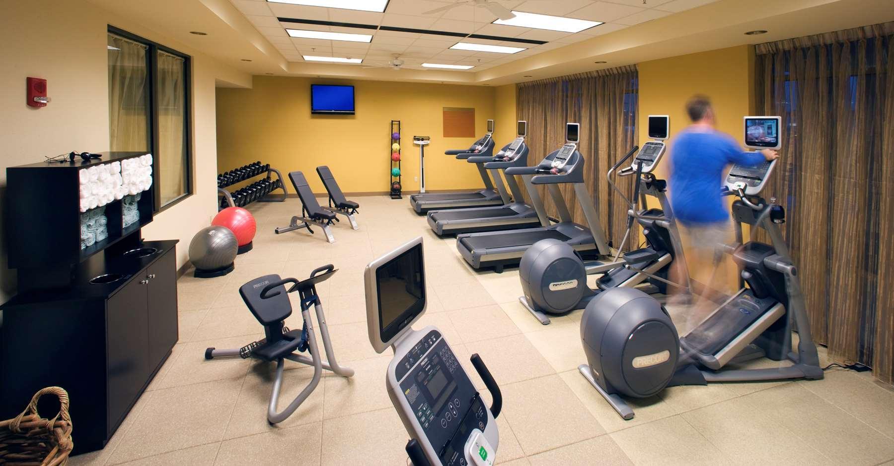 Embassy Suites East Peoria Hotel And Riverfront Conference Center מראה חיצוני תמונה