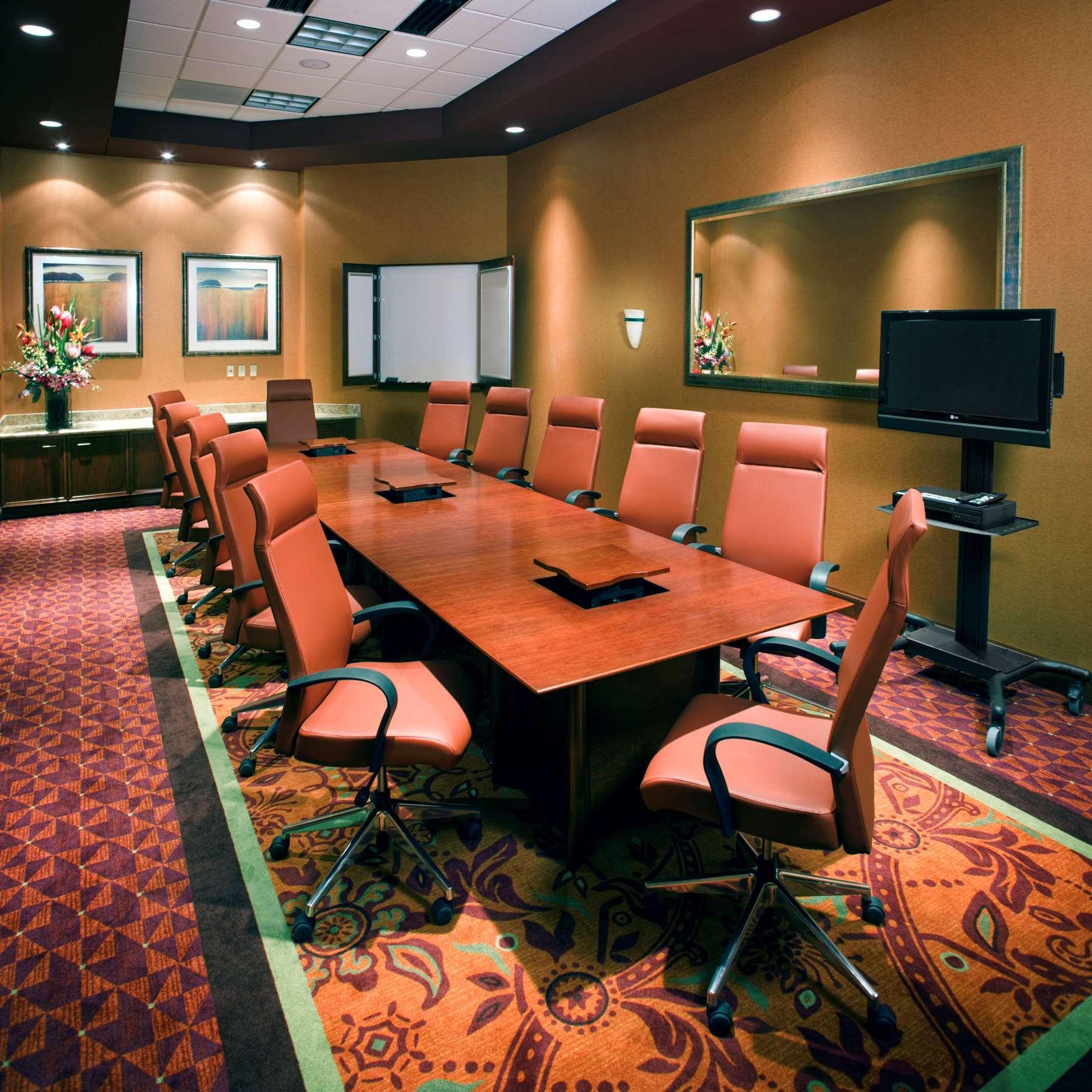Embassy Suites East Peoria Hotel And Riverfront Conference Center מתקנים תמונה