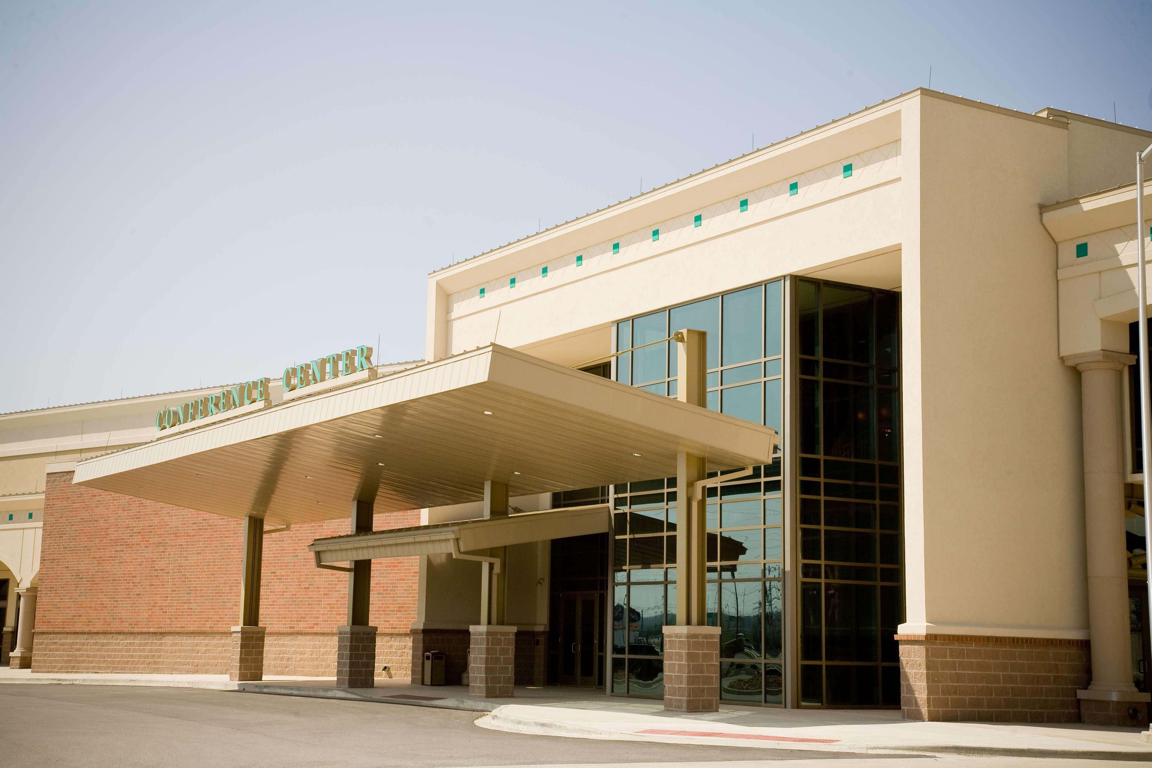 Embassy Suites East Peoria Hotel And Riverfront Conference Center מראה חיצוני תמונה