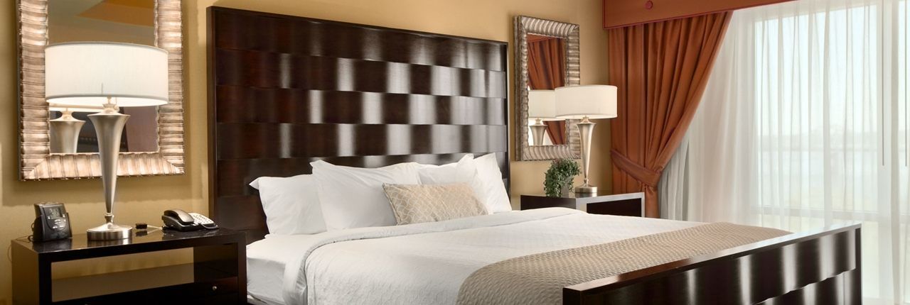 Embassy Suites East Peoria Hotel And Riverfront Conference Center מראה חיצוני תמונה