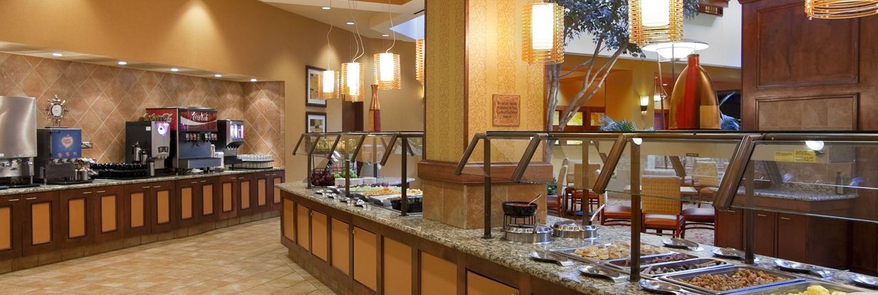 Embassy Suites East Peoria Hotel And Riverfront Conference Center מראה חיצוני תמונה
